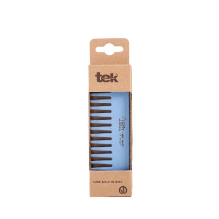 Small Wide-Tooth Light-Blue Comb