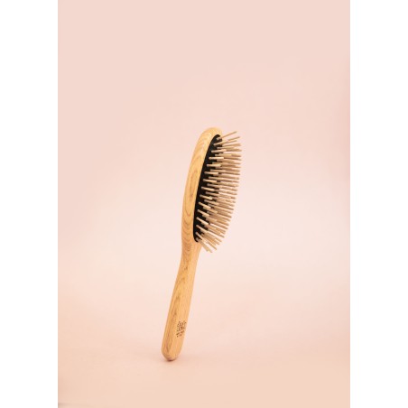 Oval Brush with Short Pins | Gentle on Scalp & Hair