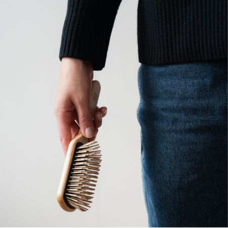 Large Brush with Long Hornbeam Wooden Pins | Long & Thick Hair