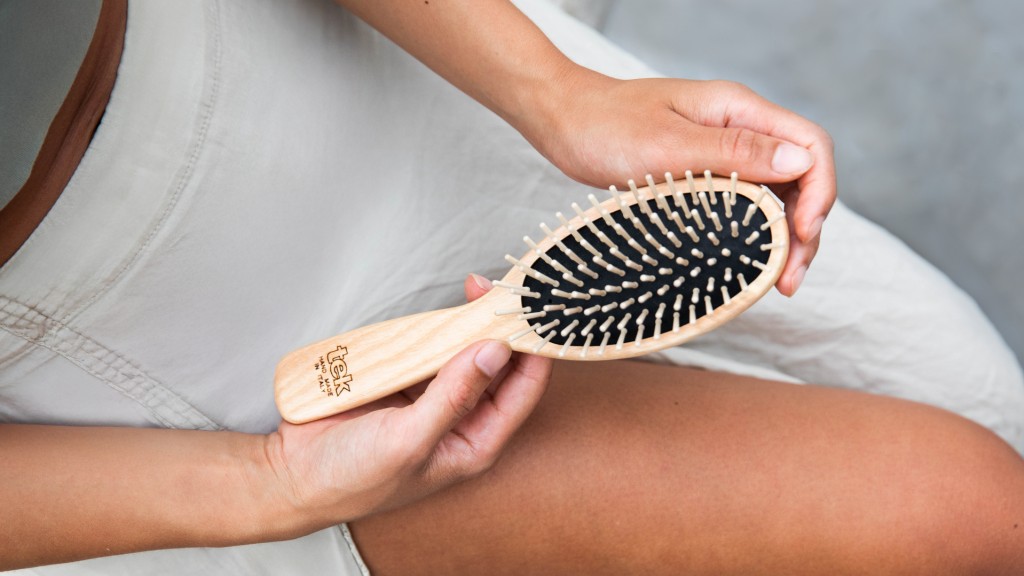 Tek natural wooden brushes: features and benefits